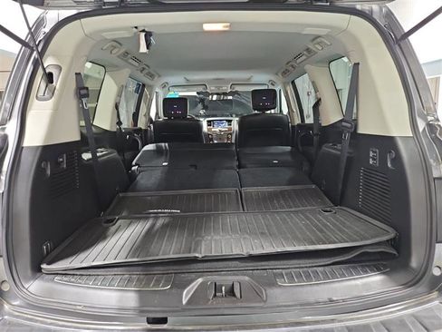 Used 2017 Nissan Armada Platinum image 15