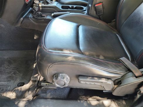 Used 2021 Jeep Wrangler Unlimited Rubicon w/ Cold Weather Group image 21