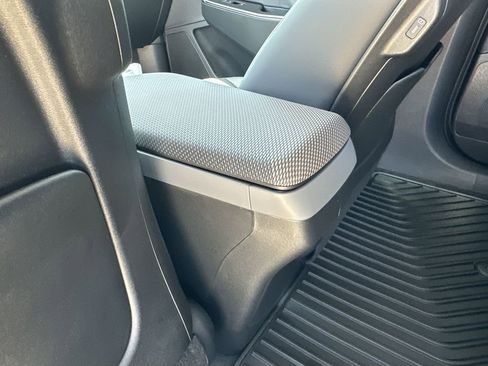 New 2025 Kia EV6 Wind image 23