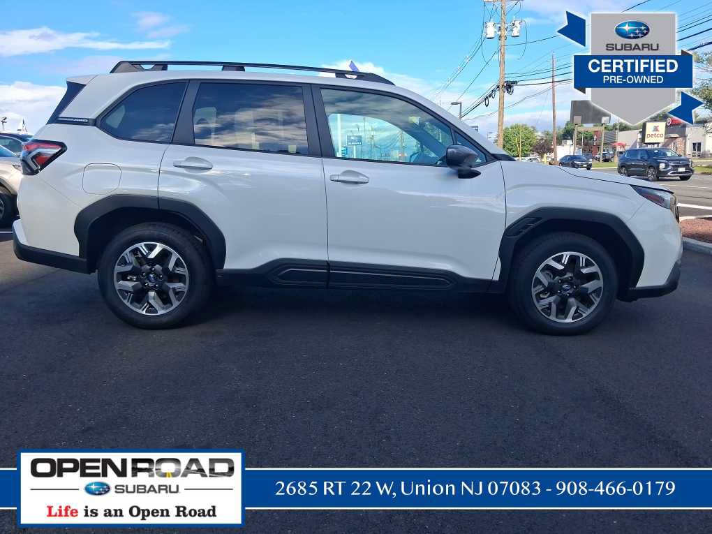 Used 2026 Subaru Forester Premium AWD/4WD image 2