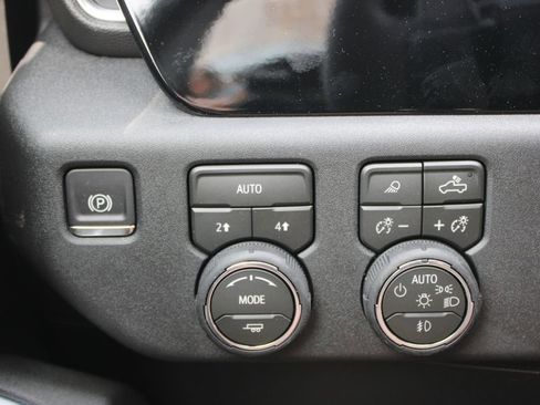 New 2026 Chevrolet Silverado 1500 RST w/ Redline Edition AWD/4WD image 41