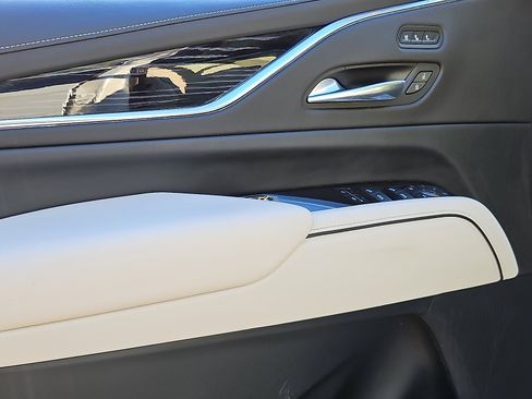 Used 2021 Cadillac Escalade ESV Sport w/ Driver Assist Tech Package image 12