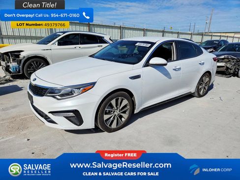 Used 2019 Kia Optima S image 1