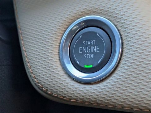 New 2026 Chevrolet Equinox ACTIV w/ Convenience Package III image 22