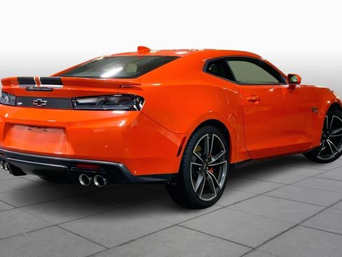 Used 2018 Chevrolet Camaro SS w/ Hot Wheels Edition image 10