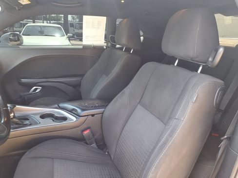 Used 2021 Dodge Challenger SXT RWD image 15