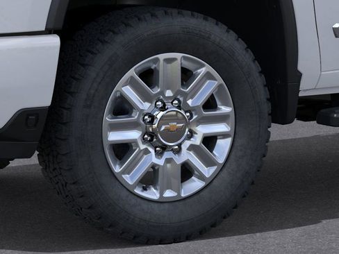 New 2026 Chevrolet Silverado 2500 High Country w/ High Country Premium Package AWD/4WD image 9
