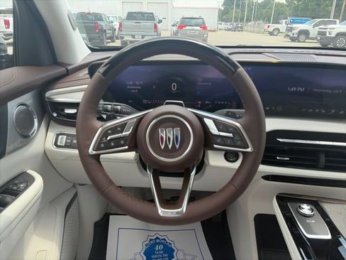 New 2026 Buick Enclave Avenir w/ Super Cruise Package FWD image 15
