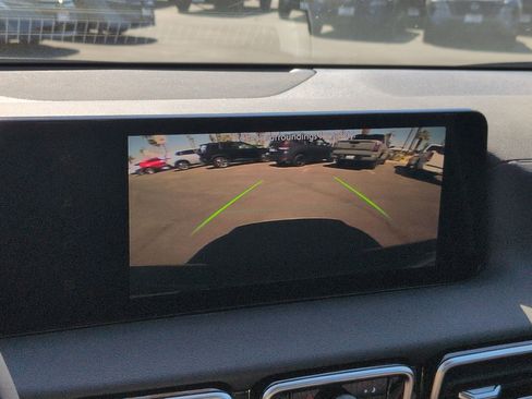 New 2026 Nissan Sentra SR w/ Floor Mat Package FWD image 16