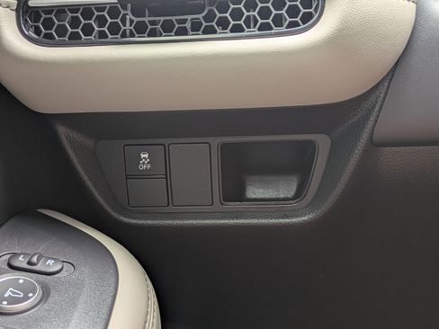 Used 2024 Honda HR-V EX-L image 25