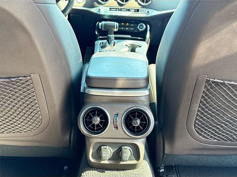 Used 2020 Kia Stinger GT image 24