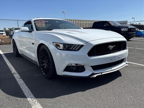 Used 2015 Ford Mustang GT RWD image 1