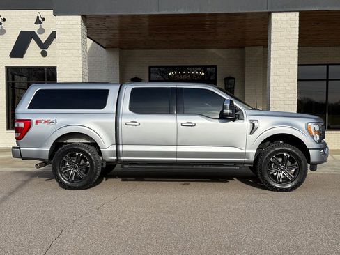 Used 2022 Ford F150 Lariat image 4