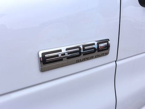 New 2026 Ford E-350 and Econoline 350 Super Duty w/ Power Equipment Group RWD image 7