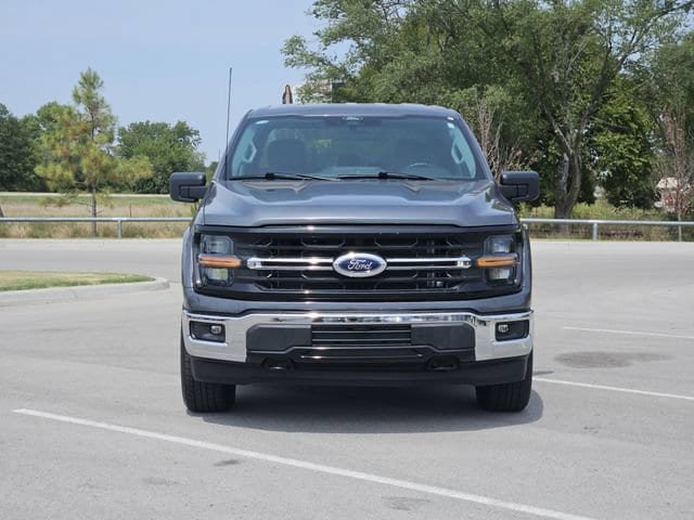 Used 2025 Ford F150 XLT w/ Equipment Group 301A Standard AWD/4WD image 2