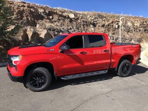 Used 2023 Chevrolet Silverado 1500 LT Trail Boss image 1