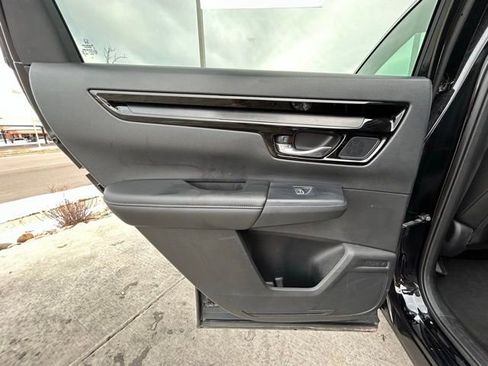 Used 2025 Honda CR-V EX-L image 22