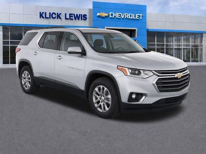 Used 2021 Chevrolet Traverse LT
