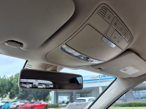 Used 2020 Mercedes-Benz GLC 300 image 30