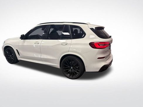 Used 2021 BMW X5 sDrive40i w/ M Sport Package RWD image 3