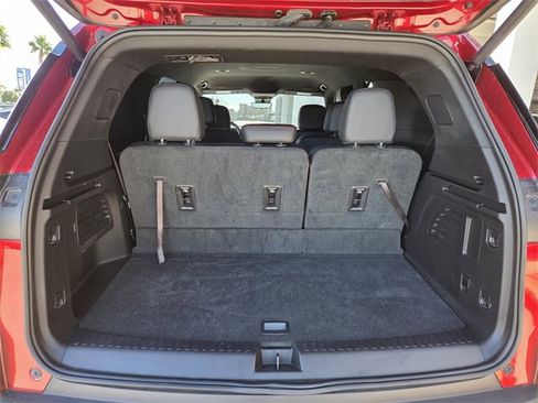 Certified 2025 Chevrolet Traverse Z71 w/ Enhanced Driving Package image 11