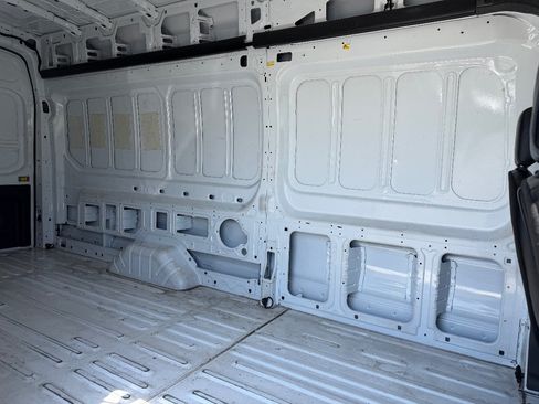 Used 2023 Ford Transit 250 148 High Roof Extended AWD image 11