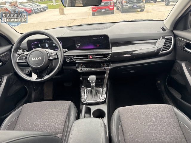 Used 2025 Kia Seltos S AWD/4WD image 16