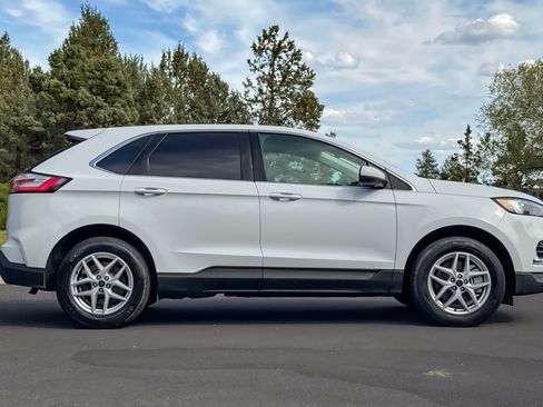 Used 2022 Ford Edge SEL AWD/4WD image 3