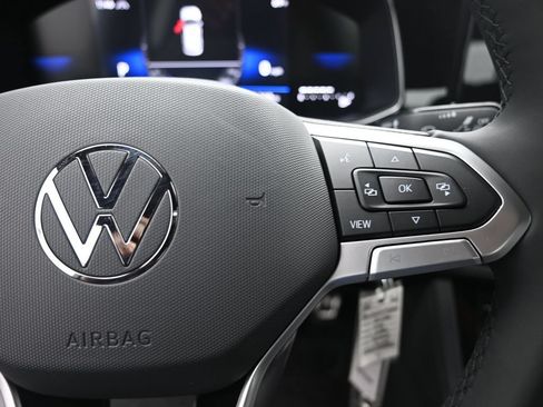 Used 2026 Volkswagen Jetta Sport FWD image 15