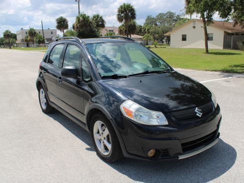 Used 2007 Suzuki SX4 AWD Hatchback image 17