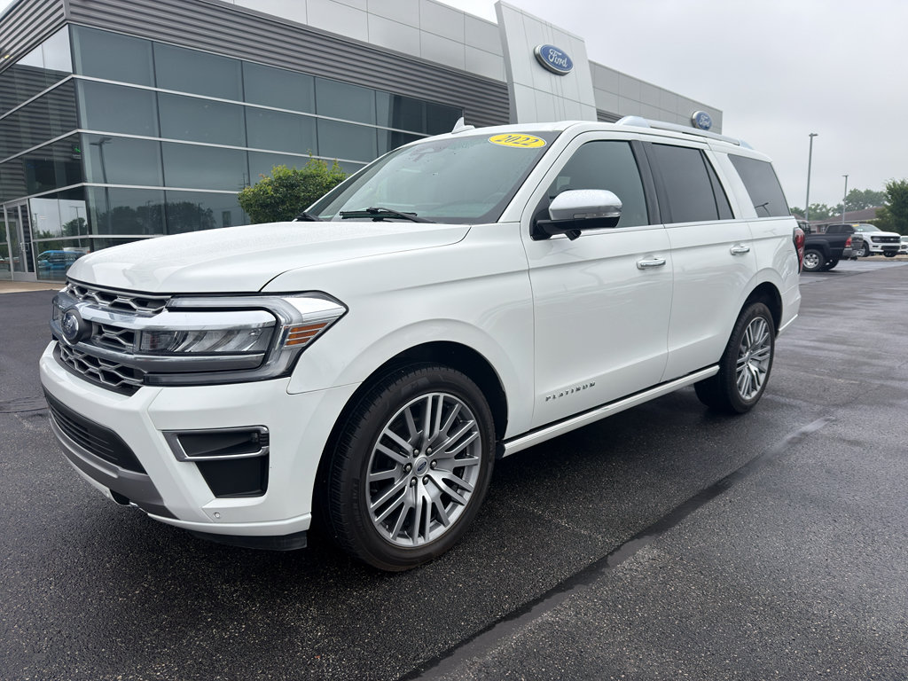 Used 2022 Ford Expedition Platinum AWD/4WD image 2