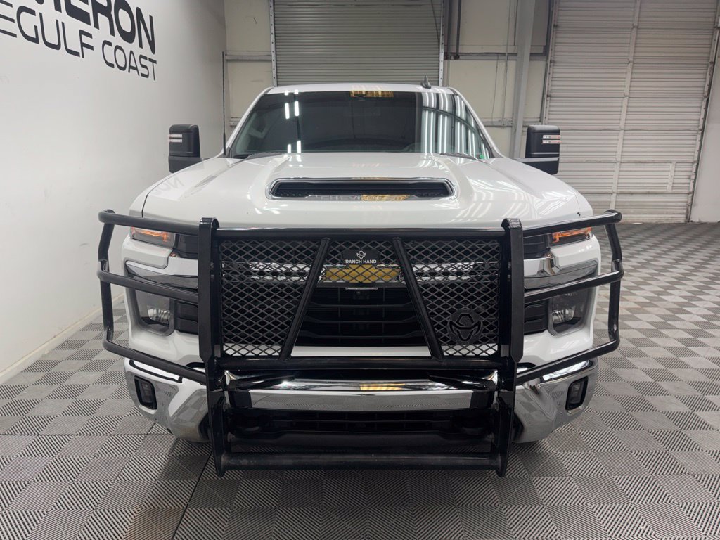Used 2024 Chevrolet Silverado 2500 LT w/ All Star Edition AWD/4WD image 9