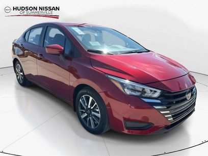 New 2025 Nissan Versa SV w/ Trunk Package