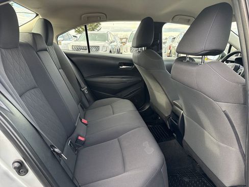 Used 2020 Toyota Corolla LE image 17