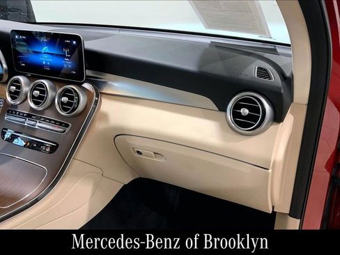 Certified 2022 Mercedes-Benz GLC 300 4MATIC image 20