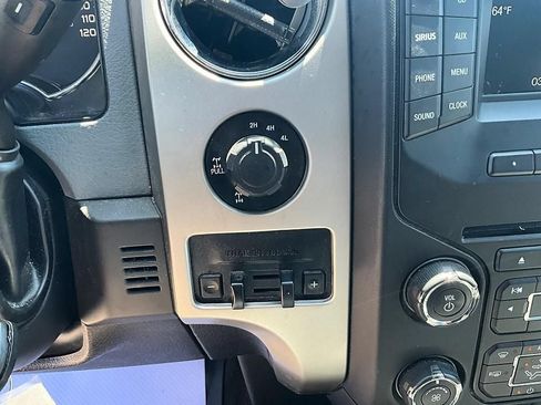 Used 2014 Ford F150 XLT w/ Equipment Group 302A Luxury AWD/4WD image 18