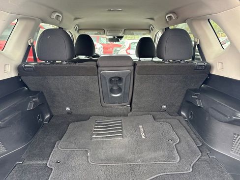 Used 2020 Nissan Rogue SV image 19