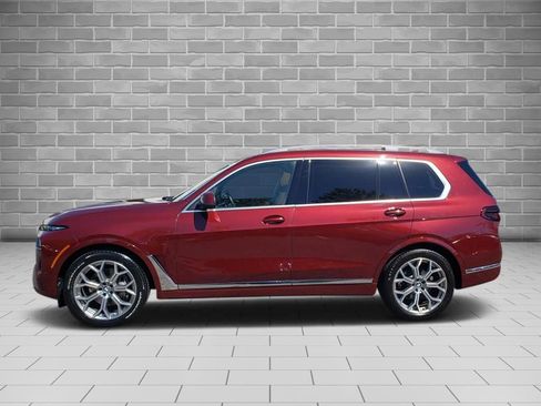 Certified 2025 BMW X7 xDrive40i AWD/4WD image 8