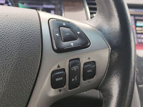 Used 2014 Ford Taurus Limited image 25