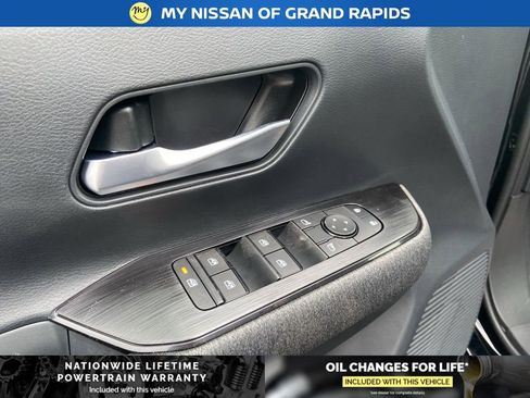 New 2026 Nissan Kicks SV image 10