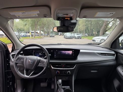 Used 2025 Buick Encore GX Preferred image 27