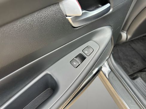 Used 2023 Hyundai Santa Fe Limited image 28