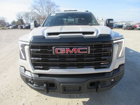 New 2026 GMC Sierra 2500 AT4X image 12