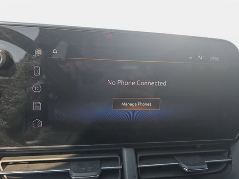 Used 2025 Chevrolet Trax LT FWD image 21