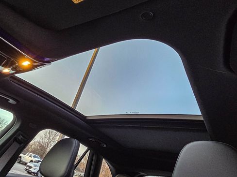 New 2026 Mercedes-Benz GLC 300 4MATIC image 26