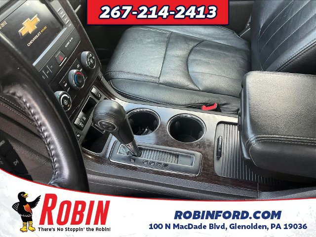 Used 2017 Chevrolet Traverse LT w/ Style and Technology Package FWD image 18