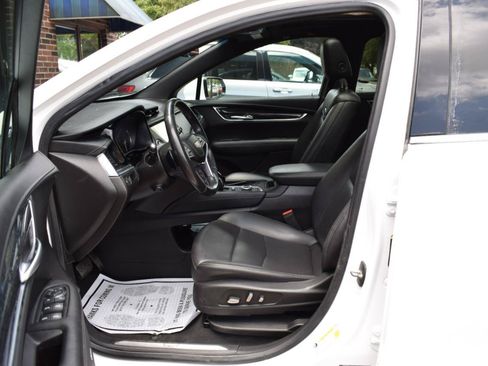 Used 2022 Cadillac XT5 Premium Luxury FWD image 32