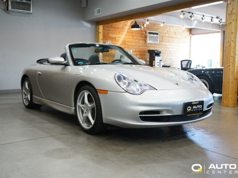 Used 2004 Porsche 911 Carrera RWD image 5
