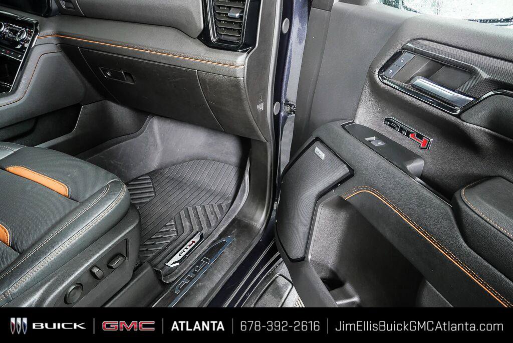 Used 2024 GMC Sierra 1500 AT4 w/ Technology Package AWD/4WD image 26