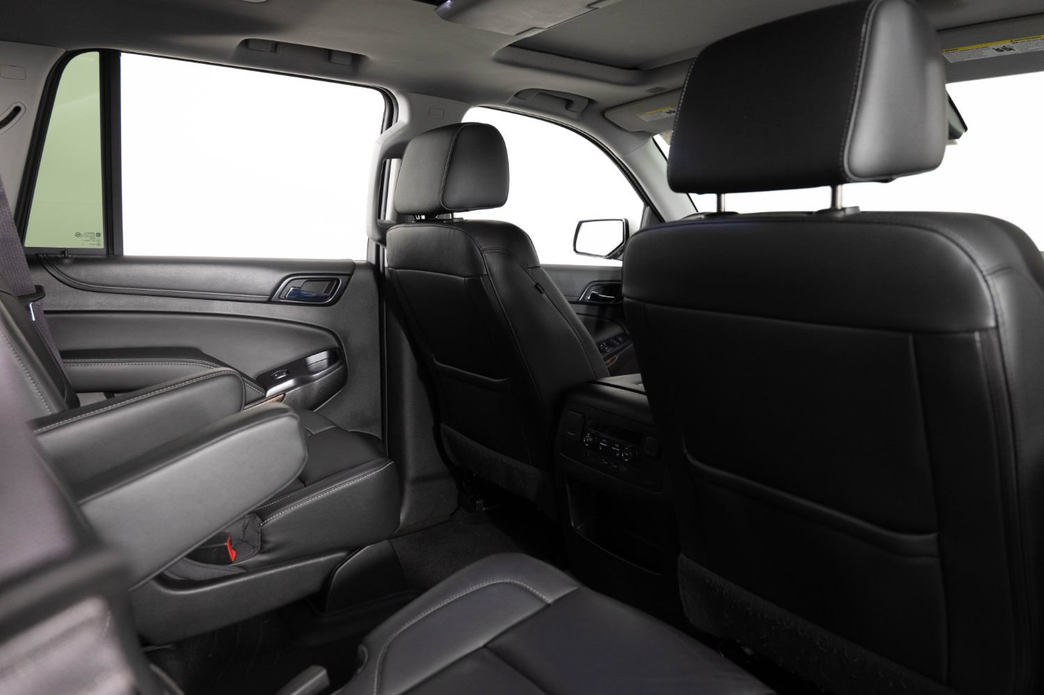 Used 2017 Chevrolet Tahoe LT w/ LT Signature Package AWD/4WD image 26